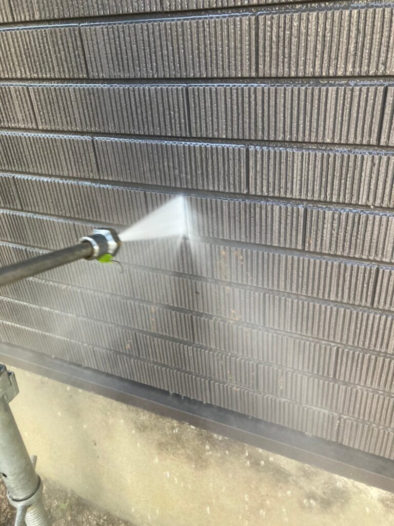 佐賀県鳥栖市 T様邸【住宅塗装】作業工程:高圧洗浄 写真11