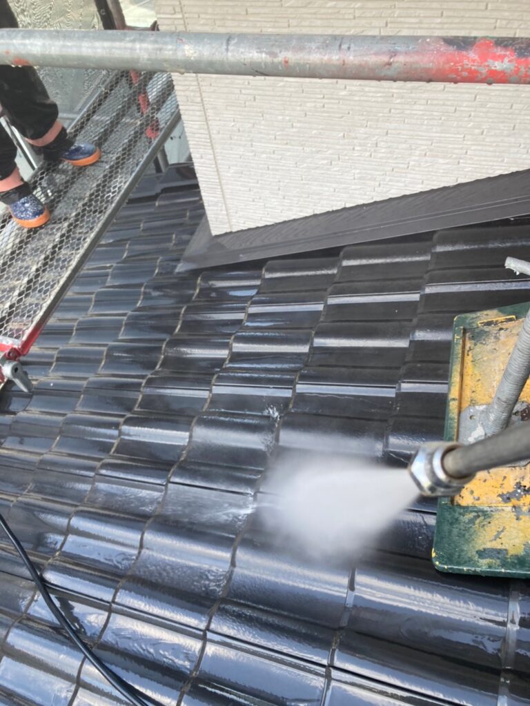 佐賀県鳥栖市 T様邸【住宅塗装】作業工程:高圧洗浄 写真4