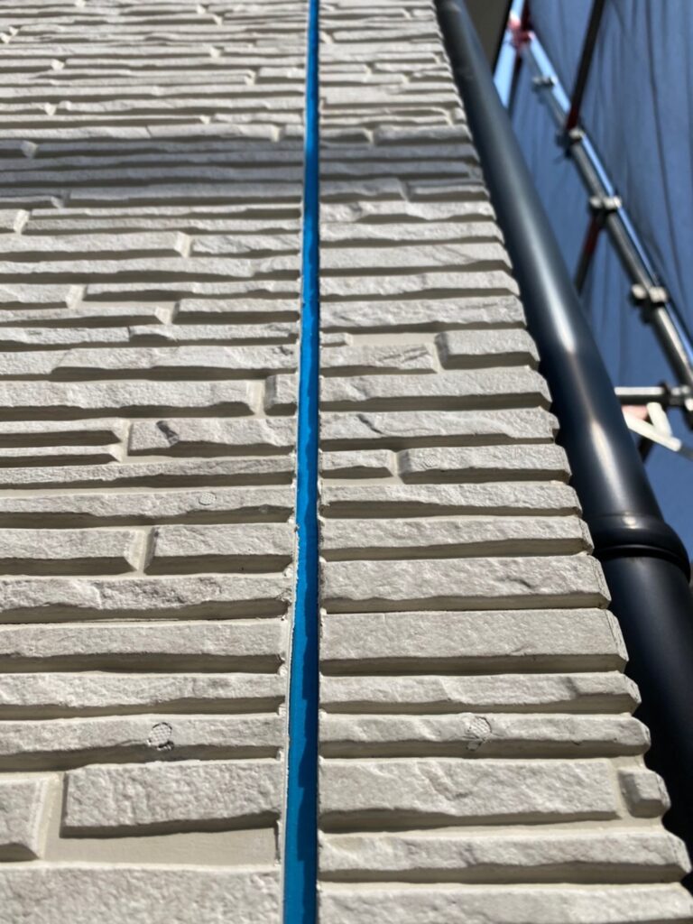 佐賀県鳥栖市 T様邸【住宅塗装】作業工程:旧コーキング撤去 写真8