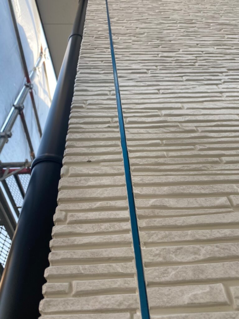 佐賀県鳥栖市 T様邸【住宅塗装】作業工程:旧コーキング撤去 写真11