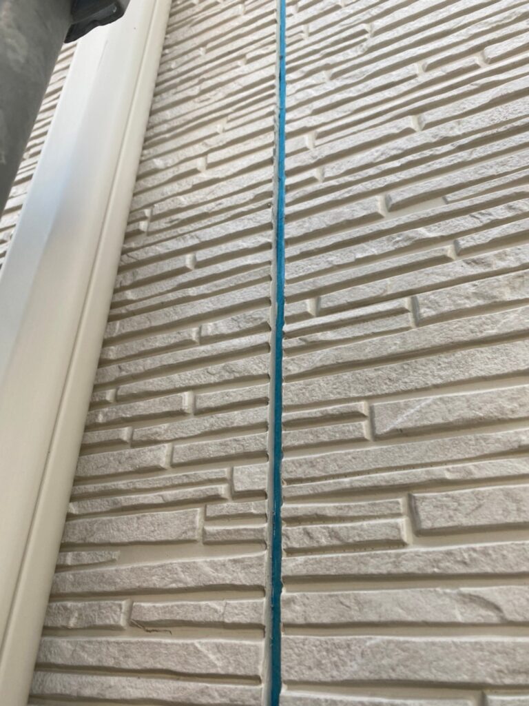 佐賀県鳥栖市 T様邸【住宅塗装】作業工程:旧コーキング撤去 写真12