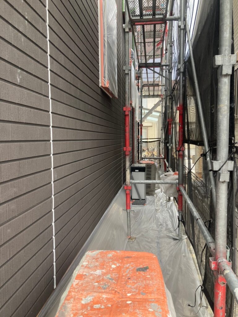 佐賀県鳥栖市 T様邸【住宅塗装】作業工程:各所養生 写真10