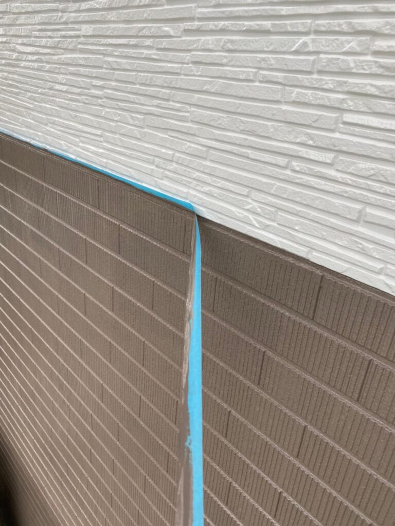 佐賀県鳥栖市 T様邸【住宅塗装】作業工程:外壁塗装・上塗り 写真9