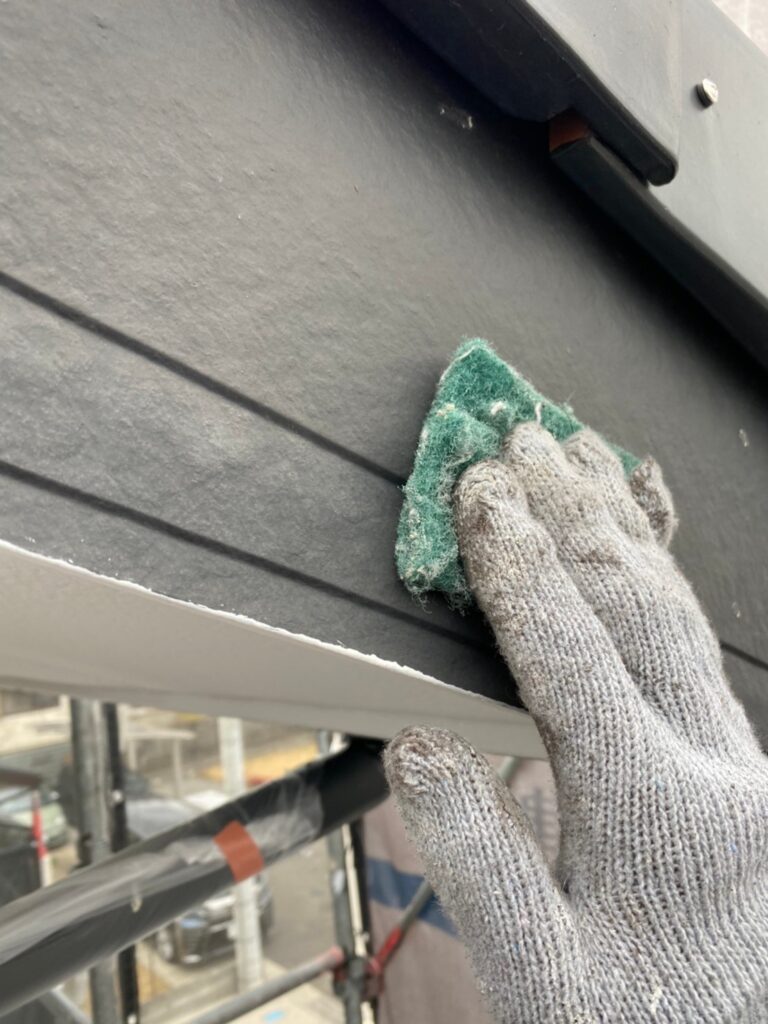 佐賀県鳥栖市 T様邸【住宅塗装】作業工程:付帯塗装1日目 写真3