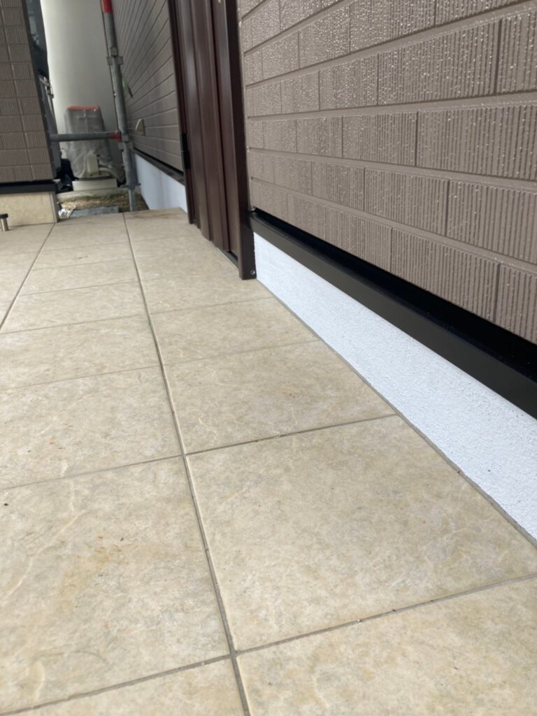 佐賀県鳥栖市 T様邸【住宅塗装】作業工程:各所仕上げ塗装ほか清掃等 写真3