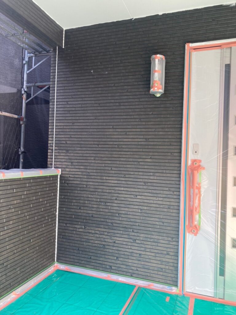 福岡県福岡市 H様邸【住宅塗装】作業工程:軒天塗装・外壁下塗り 写真16