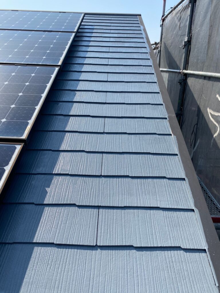 福岡県福岡市 H様邸【住宅塗装】作業工程:外壁上塗り・屋根下塗り 写真14