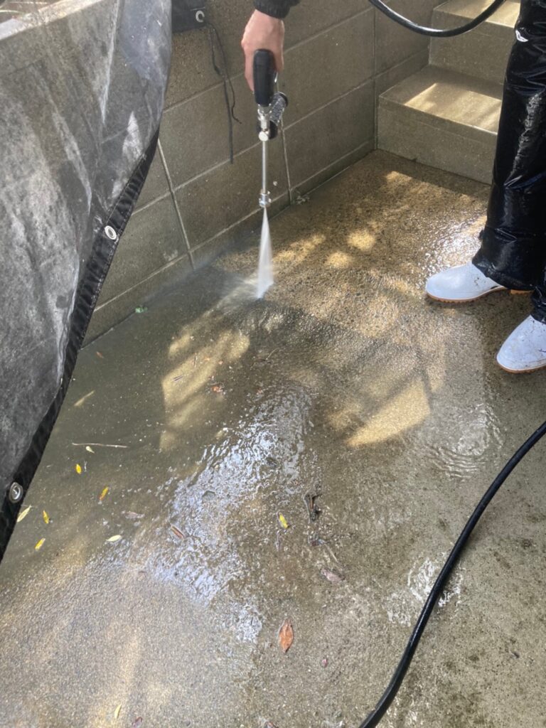 福岡県福岡市 K様邸【住宅塗装】作業工程:高圧洗浄 写真7