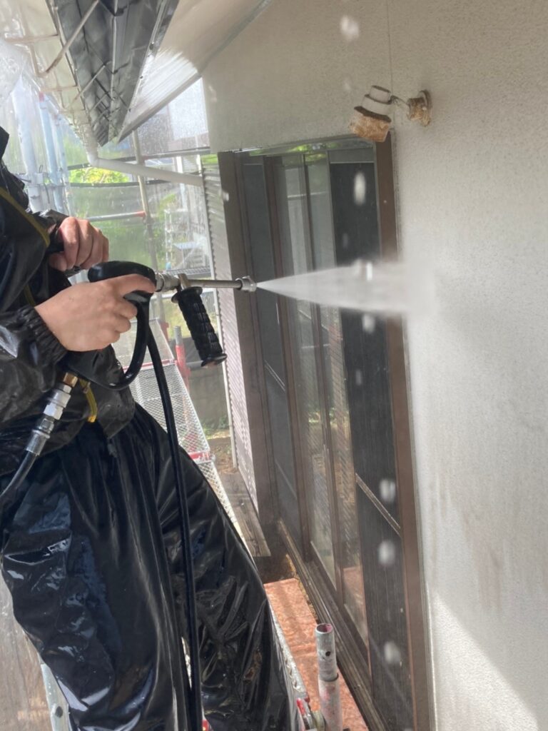福岡県福岡市 K様邸【住宅塗装】作業工程:高圧洗浄 写真6