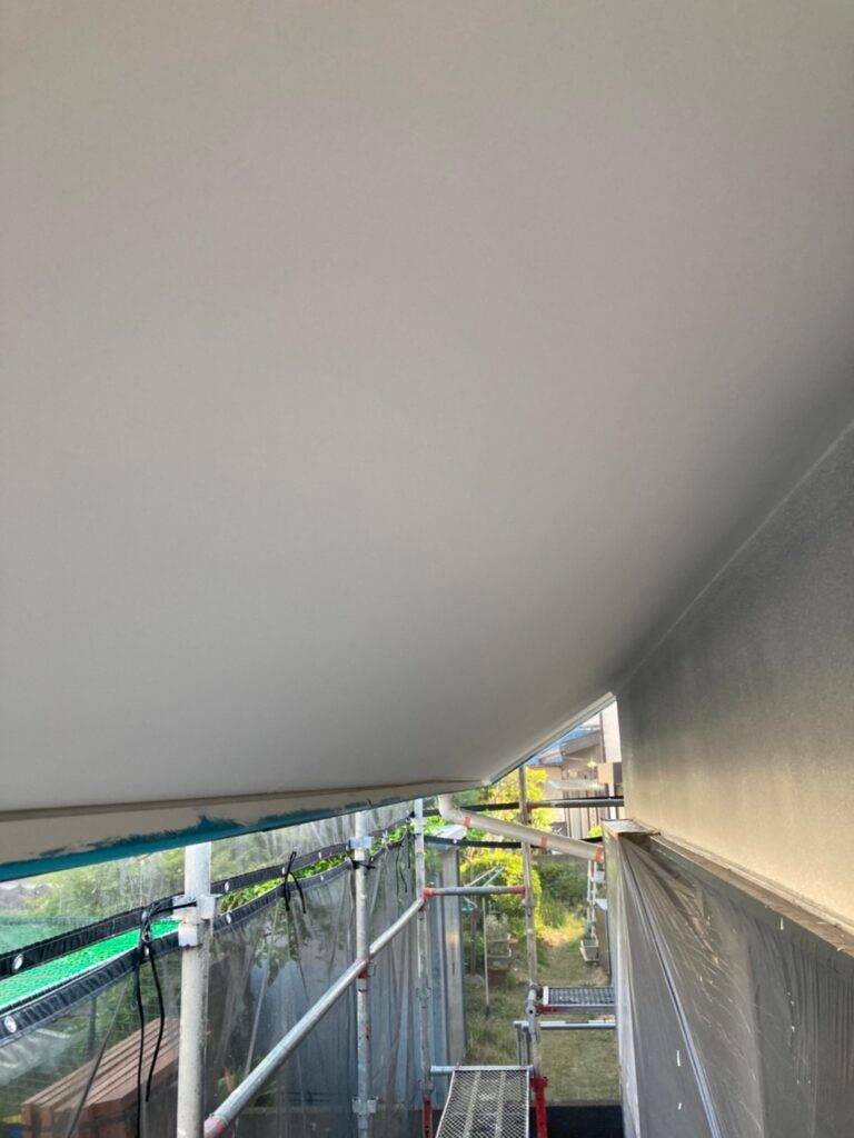 福岡県福岡市 K様邸【住宅塗装】作業工程:外壁一部肌合わせと軒天塗装 写真11