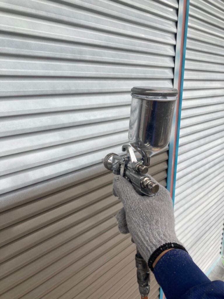 福岡県福岡市 K様邸【住宅塗装】作業工程:付帯塗装②と基礎巾木塗装 写真2