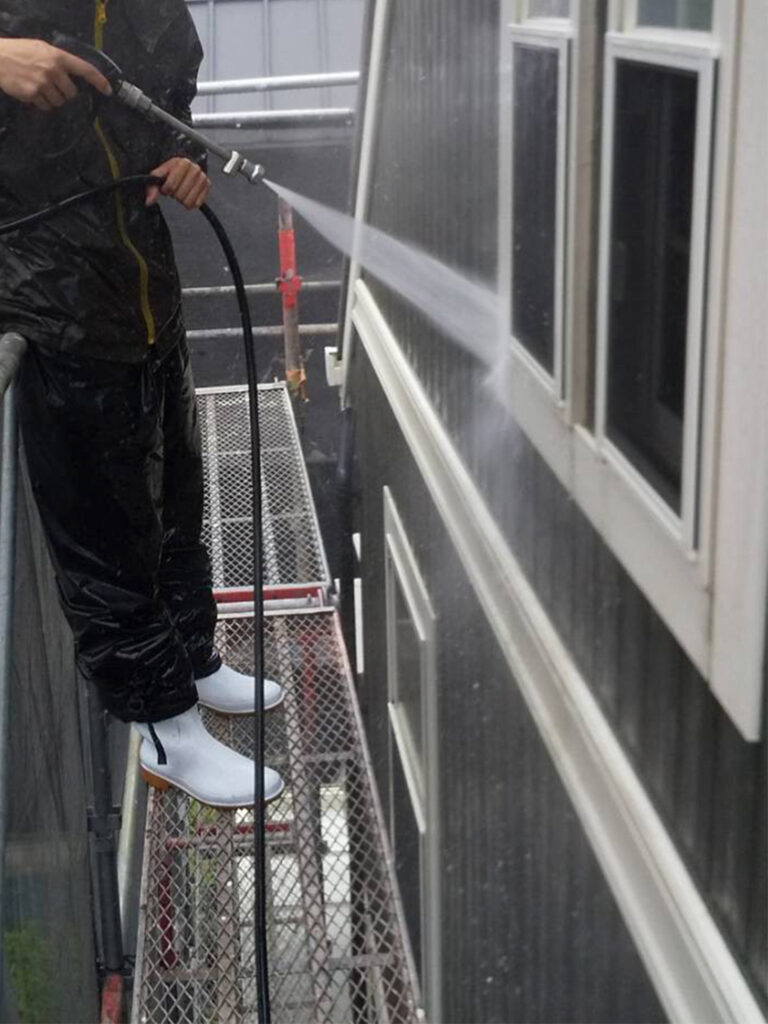 福岡県那珂川市 M様邸【住宅塗装】作業工程:高圧洗浄 写真6