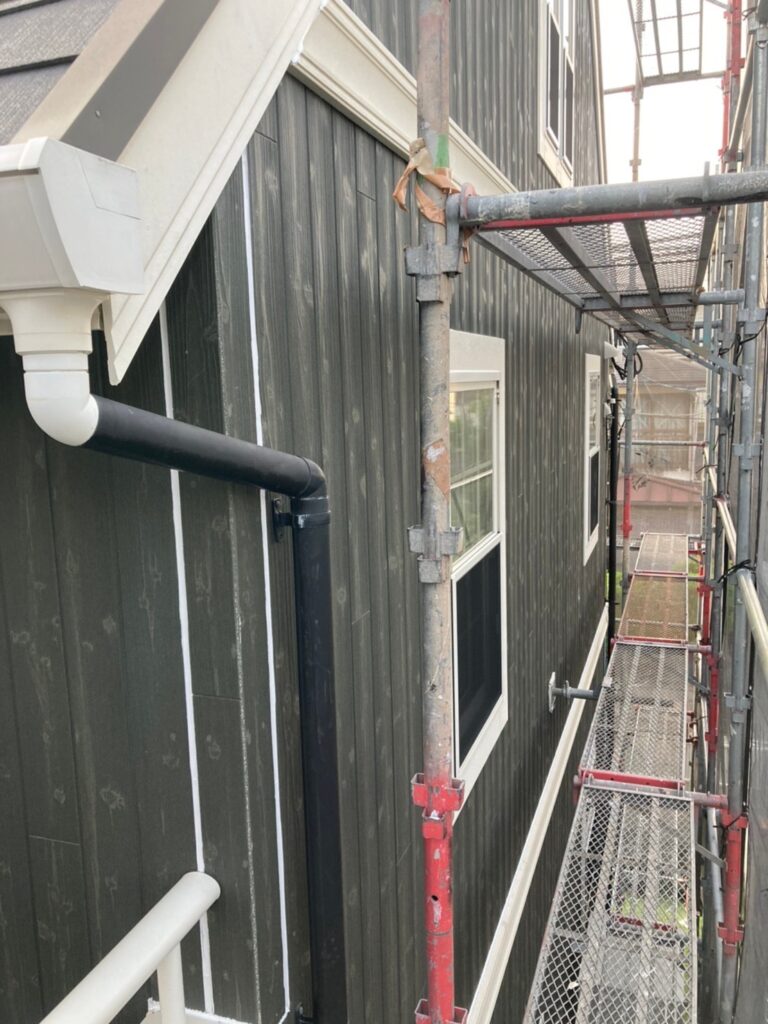 福岡県那珂川市 M様邸【住宅塗装】作業工程:コーキング充填 写真11