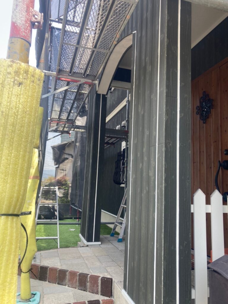 福岡県那珂川市 M様邸【住宅塗装】作業工程:コーキング充填 写真14