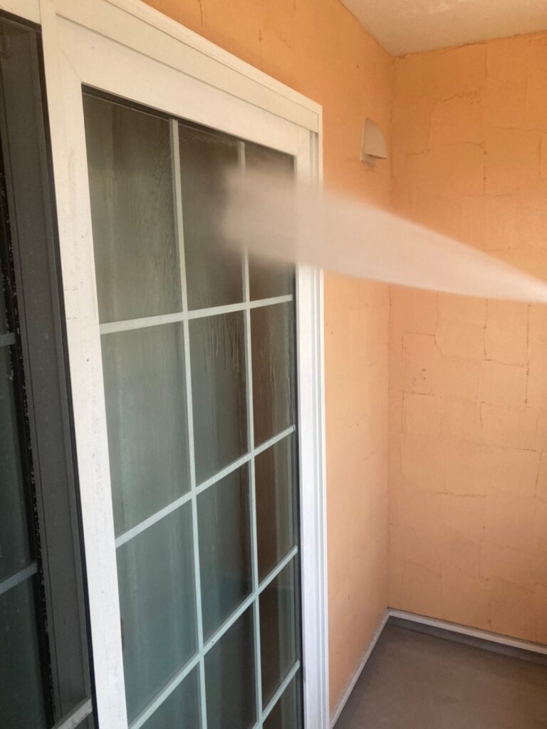 福岡県飯塚市 O様邸【住宅塗装】作業工程:高圧洗浄 写真6