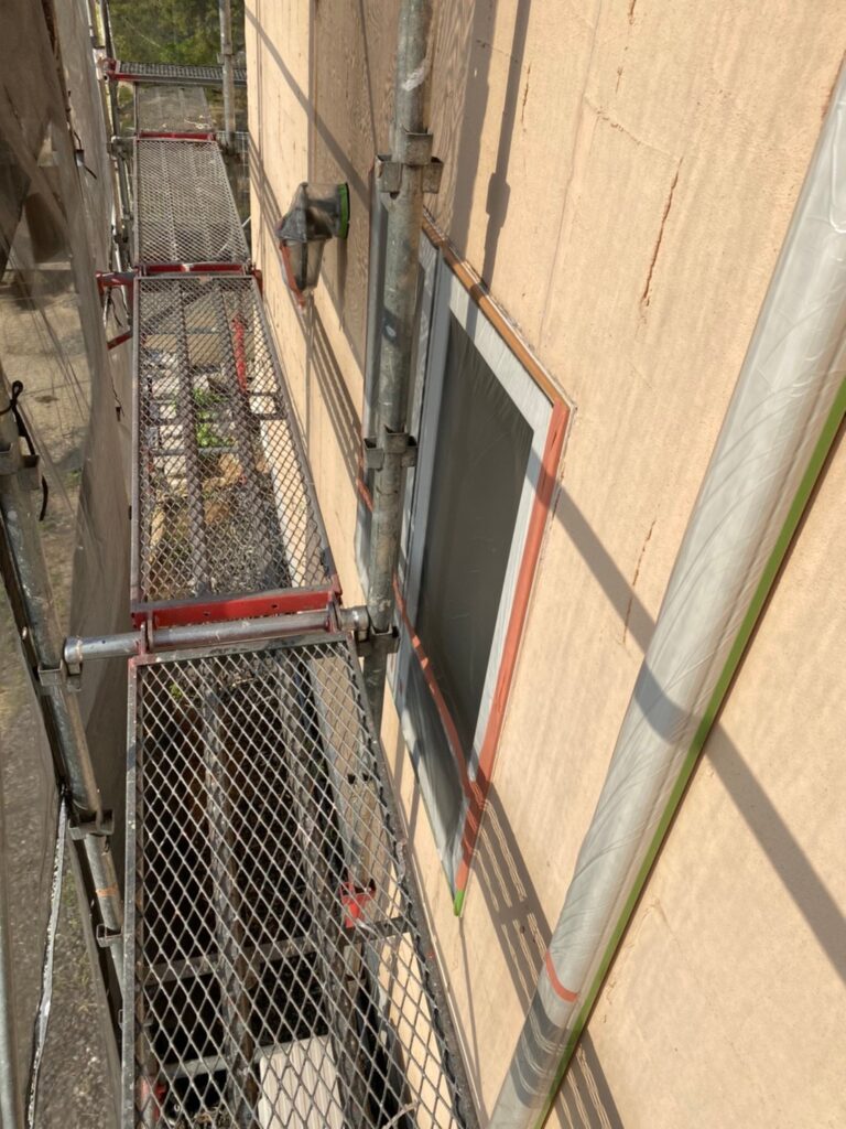 福岡県飯塚市 O様邸【住宅塗装】作業工程:各所養生 写真11