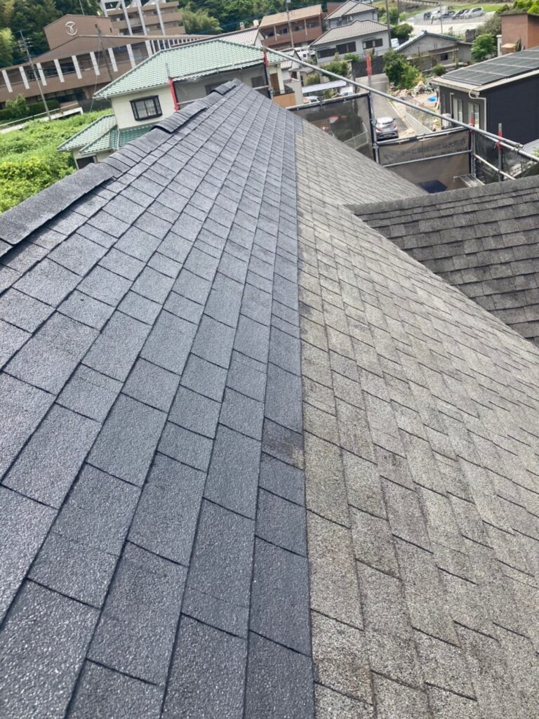 福岡県飯塚市 O様邸【住宅塗装】作業工程:屋根塗装の下塗り 写真3