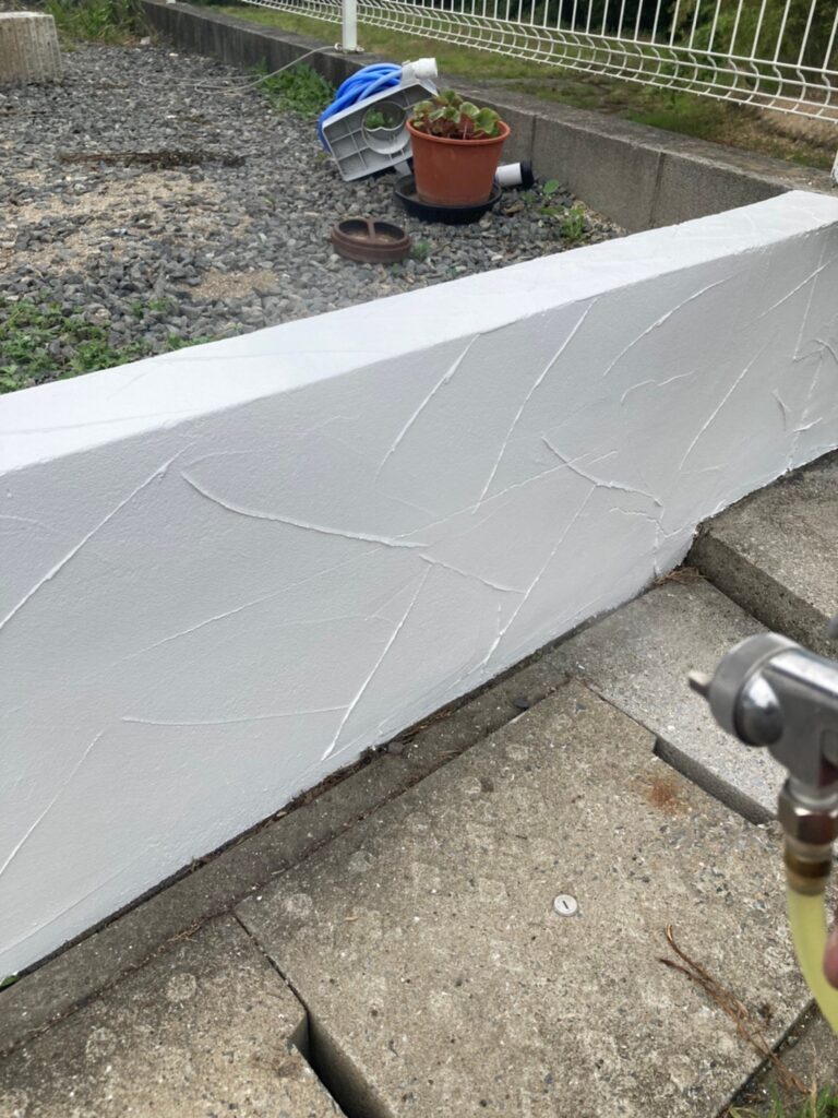 福岡県飯塚市 O様邸【住宅塗装】作業工程:塀塗装 写真10