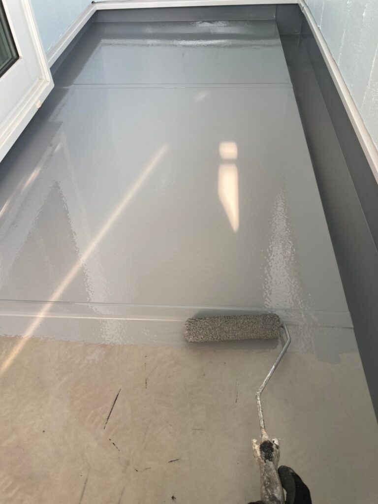 福岡県飯塚市 O様邸【住宅塗装】作業工程:ベランダ防水塗装 写真5