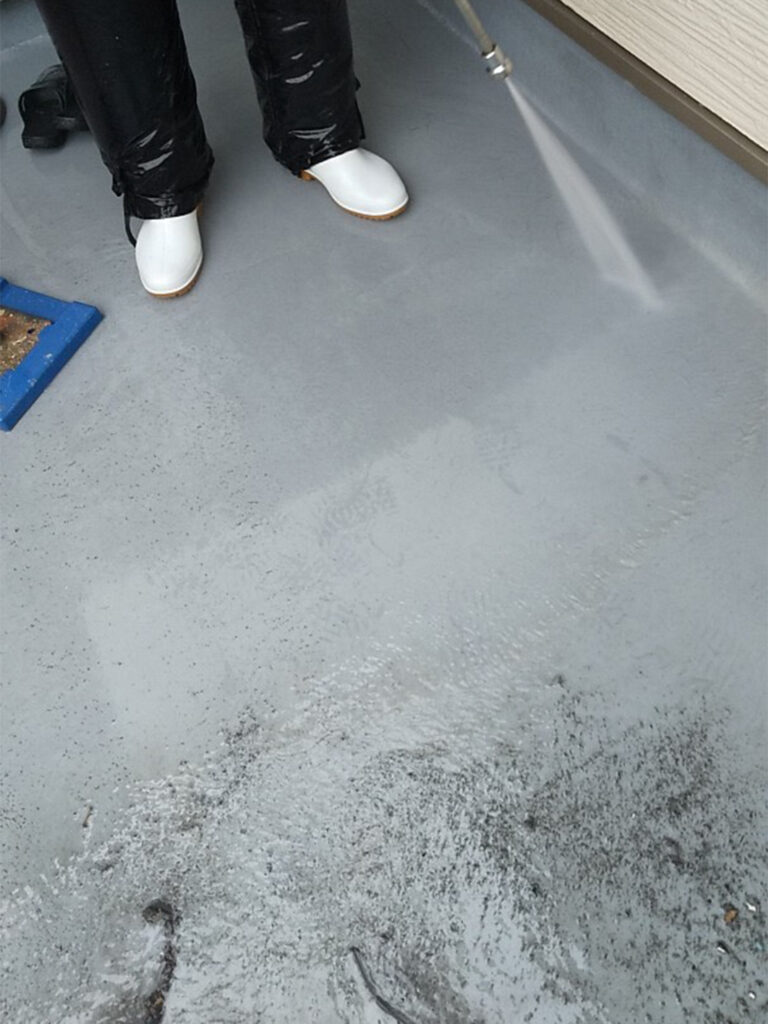 福岡県太宰府市 J様邸【住宅塗装】作業工程:高圧洗浄 写真6