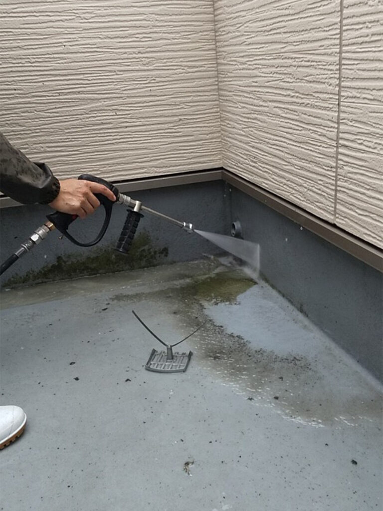 福岡県太宰府市 J様邸【住宅塗装】作業工程:高圧洗浄 写真7
