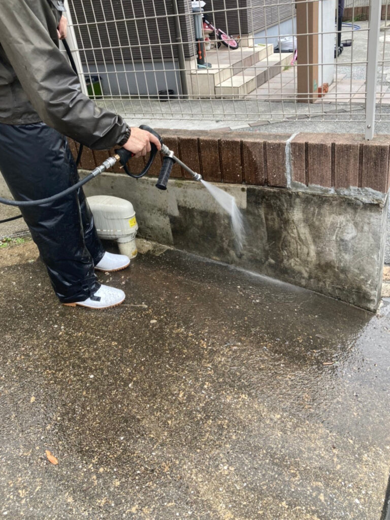 福岡県太宰府市 J様邸【住宅塗装】作業工程:高圧洗浄 写真12