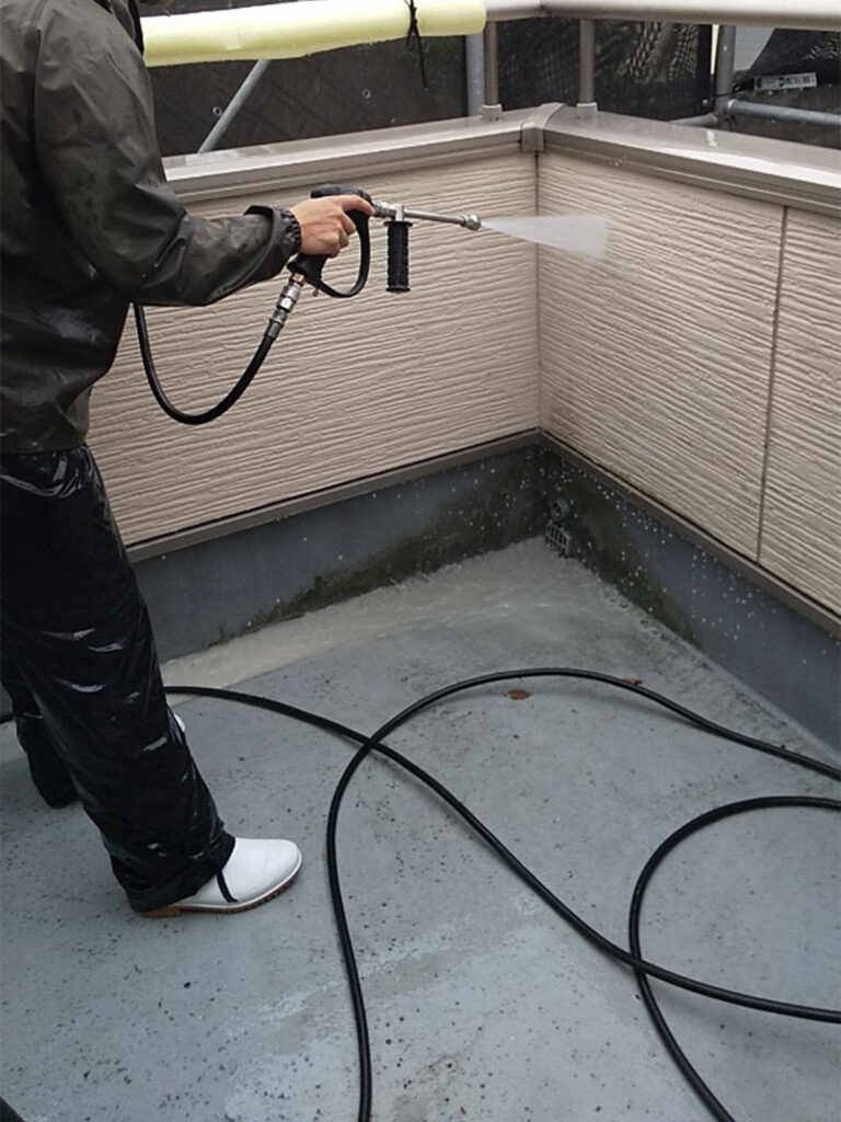 福岡県太宰府市 J様邸【住宅塗装】作業工程:高圧洗浄 写真5