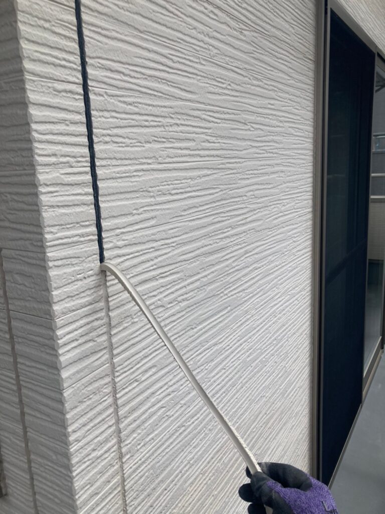 福岡県太宰府市 J様邸【住宅塗装】作業工程:コーキング工事 写真2