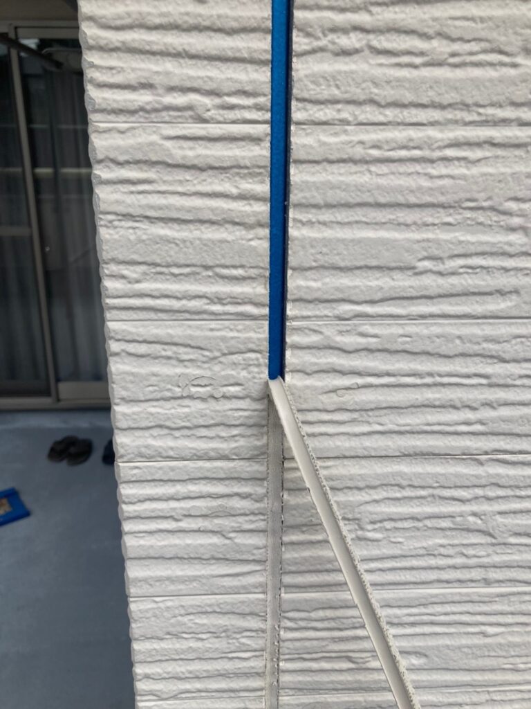 福岡県太宰府市 J様邸【住宅塗装】作業工程:コーキング工事 写真3