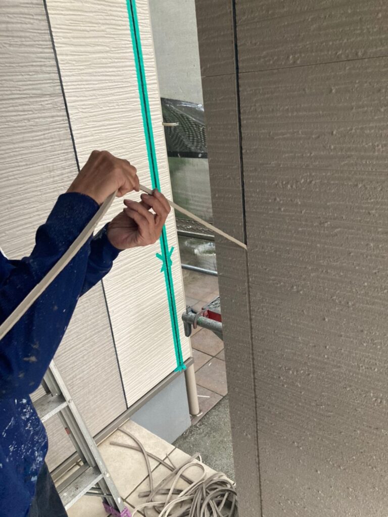 福岡県太宰府市 J様邸【住宅塗装】作業工程:コーキング工事 写真7