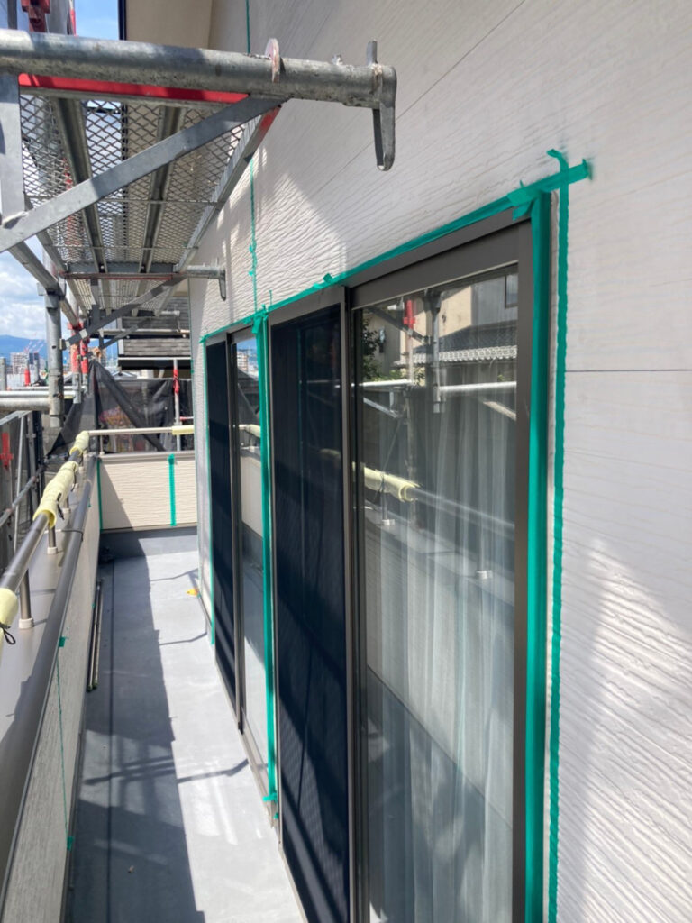 福岡県太宰府市 J様邸【住宅塗装】作業工程:コーキング工事 写真10