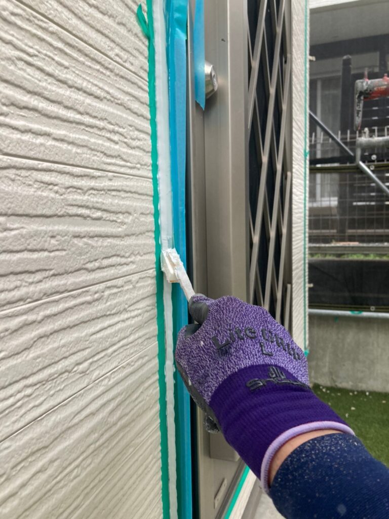 福岡県太宰府市 J様邸【住宅塗装】作業工程:コーキング工事 写真21