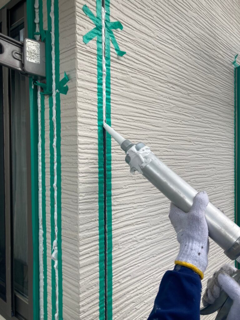 福岡県太宰府市 J様邸【住宅塗装】作業工程:コーキング工事 写真18