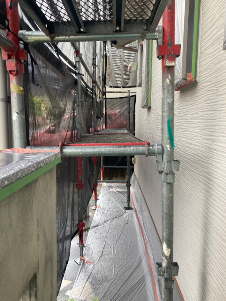 福岡県太宰府市 J様邸【住宅塗装】作業工程:各所養生 写真2