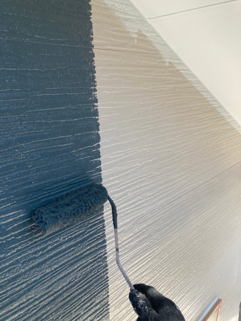 福岡県太宰府市 J様邸【住宅塗装】作業工程:外壁塗装 中塗り 写真9