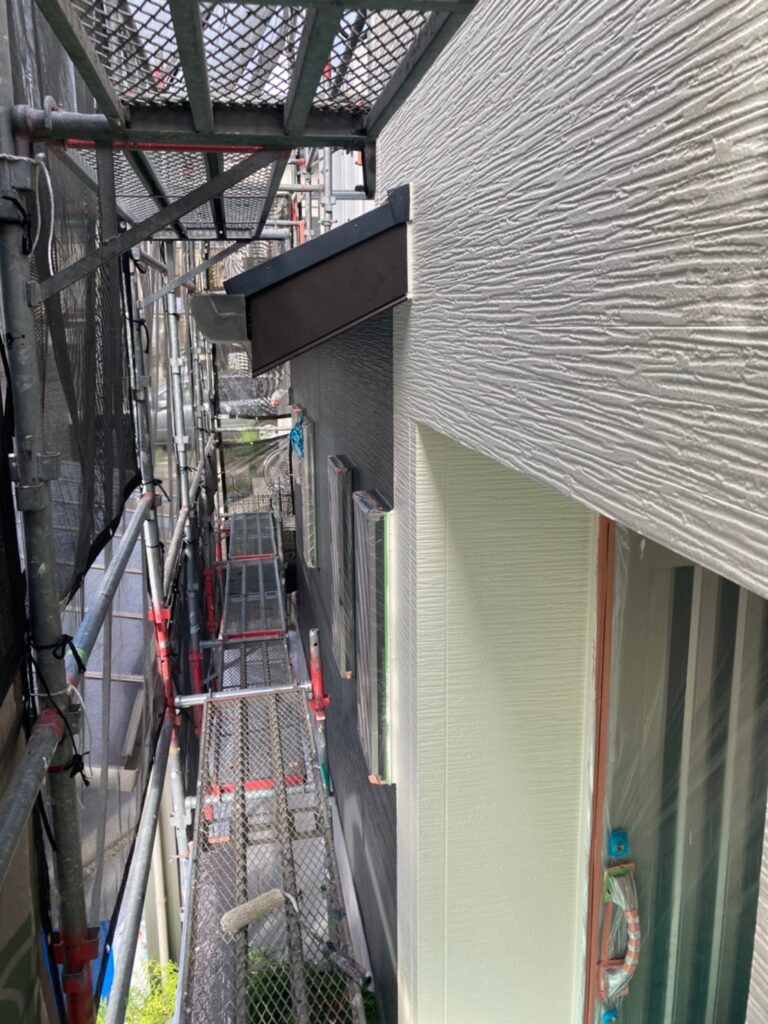 福岡県太宰府市 J様邸【住宅塗装】作業工程:外壁塗装 上塗り 写真28