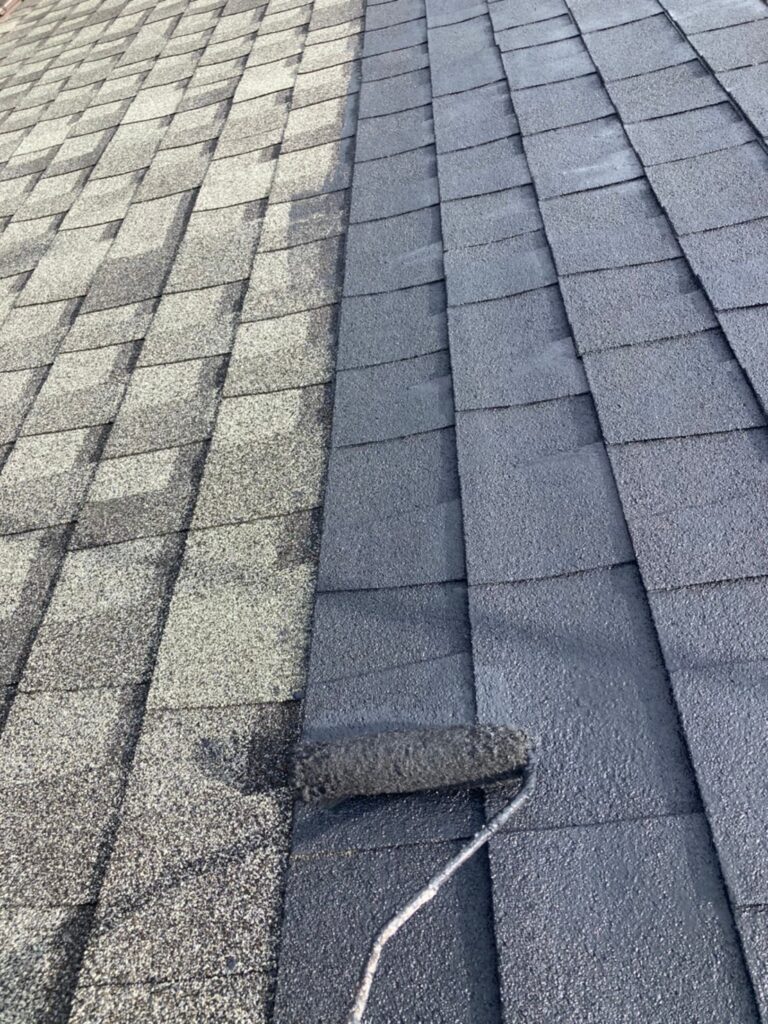 福岡県太宰府市 J様邸【住宅塗装】作業工程:屋根塗装 下塗り 写真2