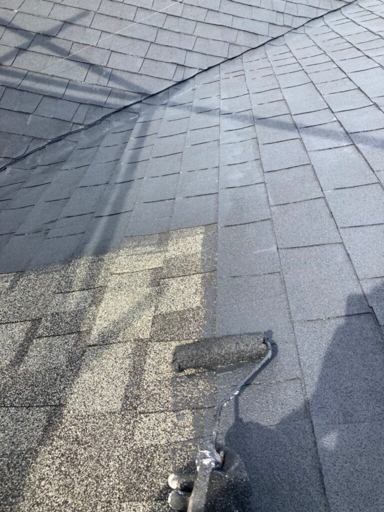 福岡県太宰府市 J様邸【住宅塗装】作業工程:屋根塗装 下塗り 写真4