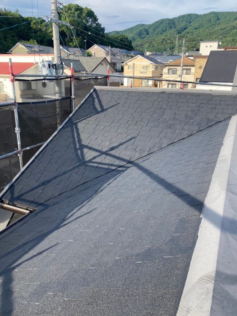 福岡県太宰府市 J様邸【住宅塗装】作業工程:屋根塗装 下塗り 写真7