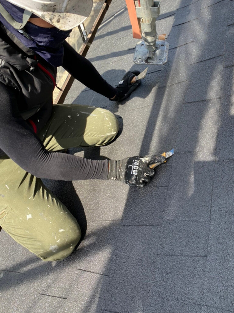 福岡県太宰府市 J様邸【住宅塗装】作業工程:屋根塗装 縁切り 写真16