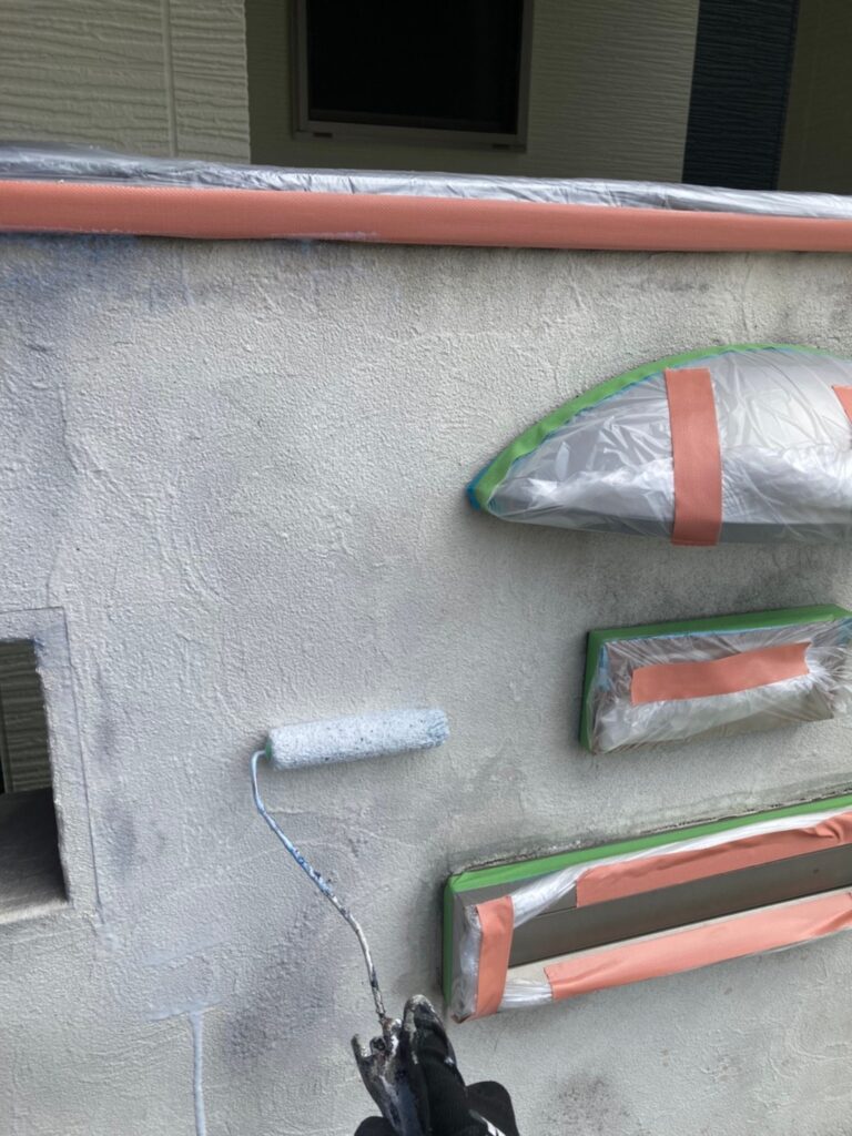 福岡県太宰府市 J様邸【住宅塗装】作業工程:基礎巾木塗装 塀塗装 写真5