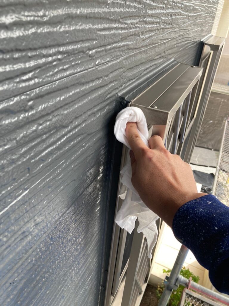 福岡県太宰府市 J様邸【住宅塗装】作業工程:物置塗装 タッチアップ 清掃 写真7