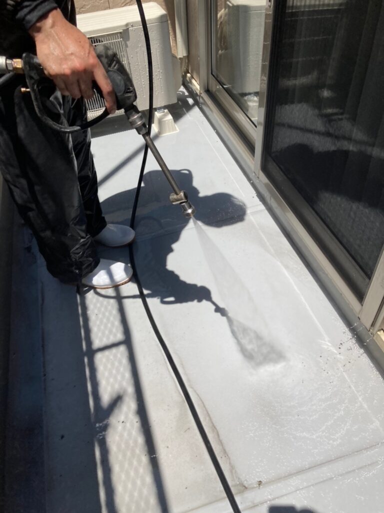 福岡県小郡市 I様邸【住宅塗装】作業工程:高圧洗浄 写真7