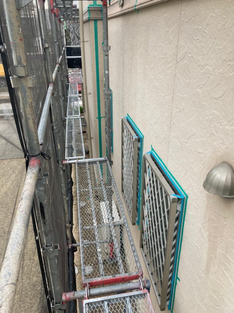 福岡県小郡市 I様邸【住宅塗装】作業工程:コーキング工事 写真9