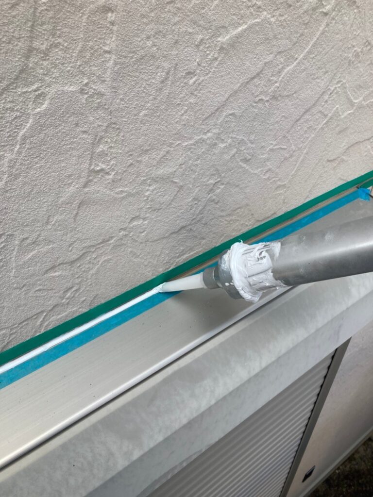 福岡県小郡市 I様邸【住宅塗装】作業工程:コーキング工事 写真17