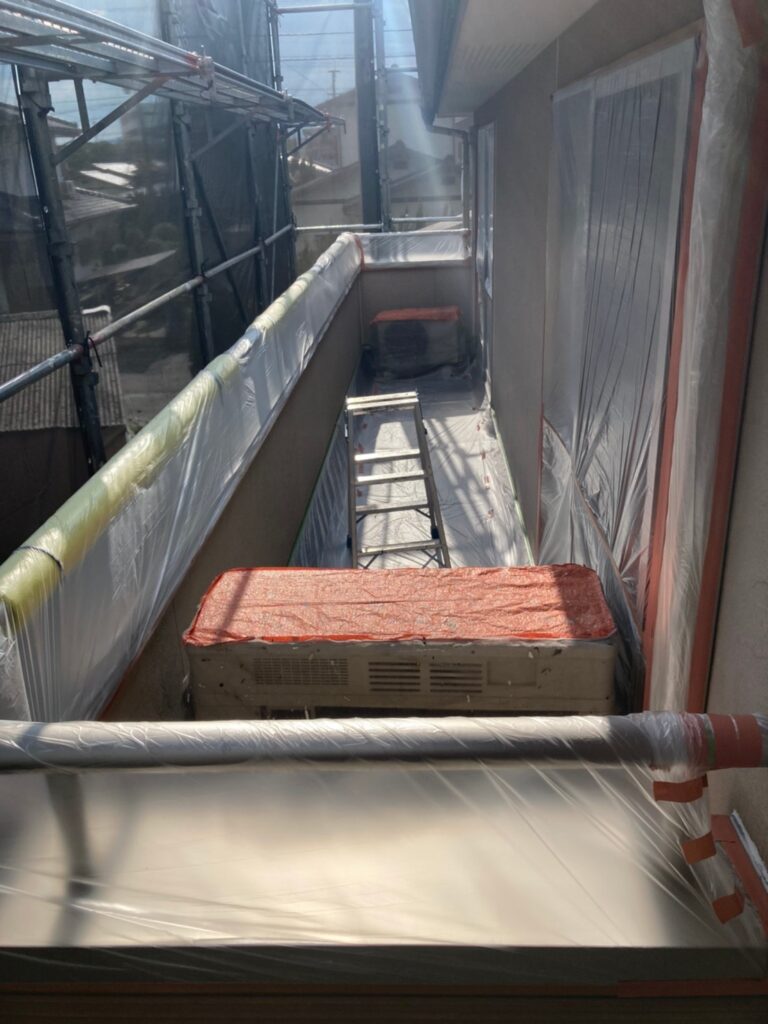 福岡県小郡市 I様邸【住宅塗装】作業工程:各所養生 写真1