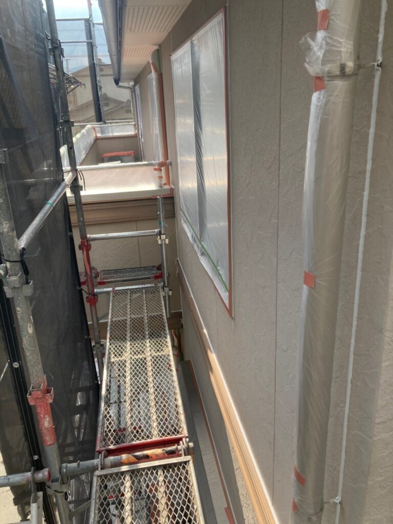 福岡県小郡市 I様邸【住宅塗装】作業工程:各所養生 写真2