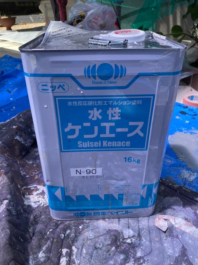 福岡県小郡市 I様邸【住宅塗装】作業工程:軒天塗装 写真1