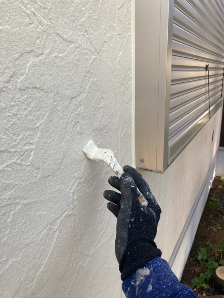 福岡県小郡市 I様邸【住宅塗装】作業工程:タッチアップ 写真2