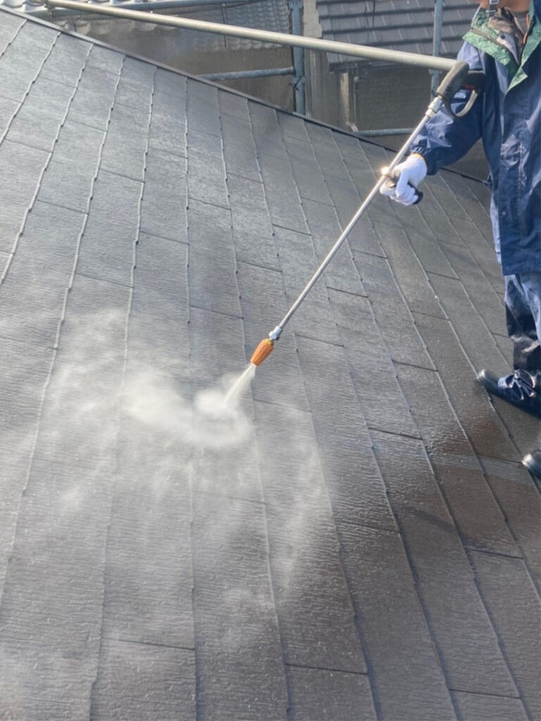 福岡県福岡市 N様邸【住宅塗装】作業工程:高圧洗浄 写真1